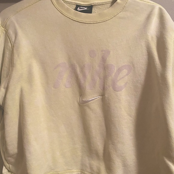 Cropped Nike crew neck sweater - Picture 3 of 3